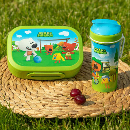 Be-be-bears bottles and lunch boxes for kids